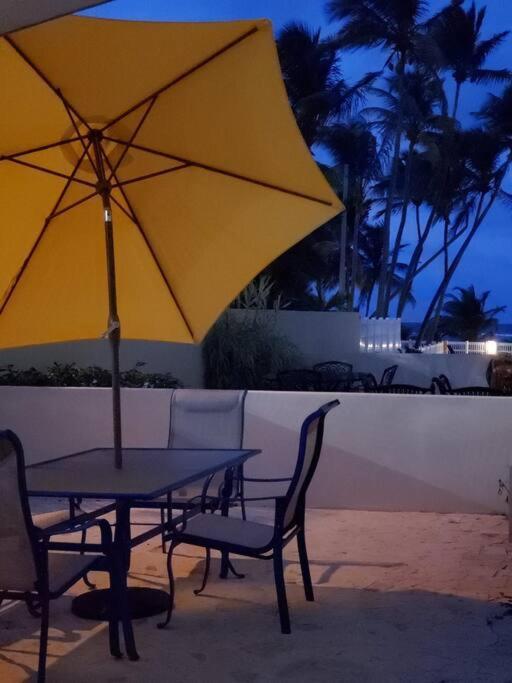 1St Level Unit Steps To Beach- Cold Air Conditioner At Poza Del Mar Luquillo Extérieur photo